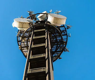 Instalaciones Castro y Omega, líderes especializados en la instalación de radioenlaces, equipos de transmisión e infraestructuras para proveedores de servicios de internet y telefonía móvil